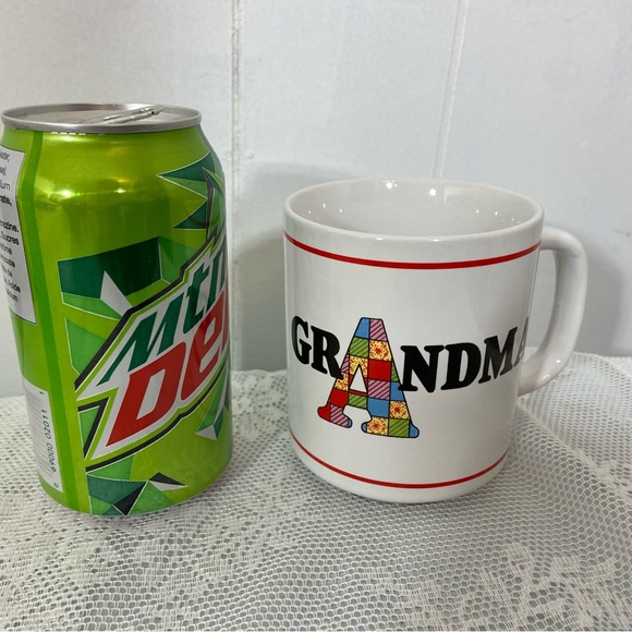 Vintage 80s Grandma ‘You’re the Best’ Mug Applause 1982 Wallace Berrie and co. - Picture 6 of 6